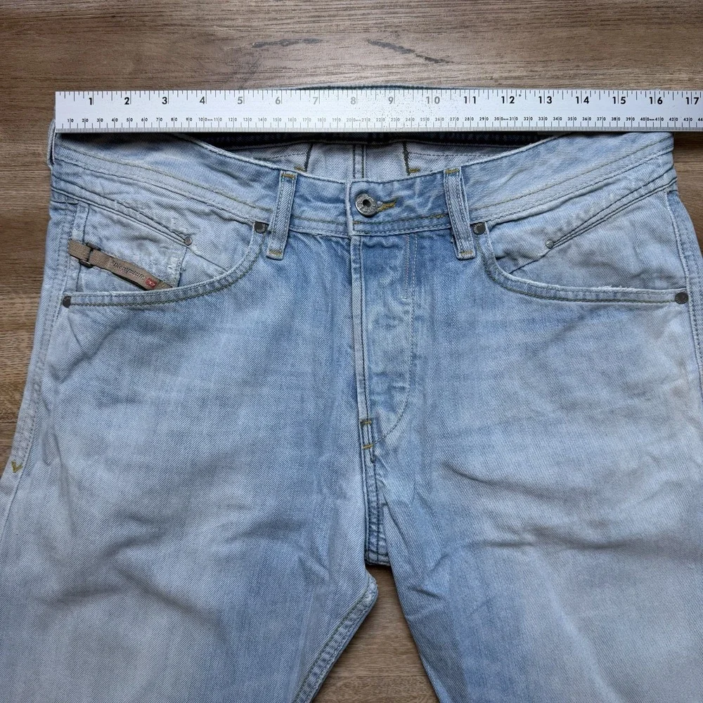 Diesel Belther Jeans Men 32x32 Blue Slim Tapered Light Wash Distress Fade 0827F